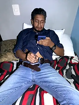 Snapshot of Darkdickhard chatting on November 2, 4:48 am Darkdickhard online show from November 2, 4:48 am