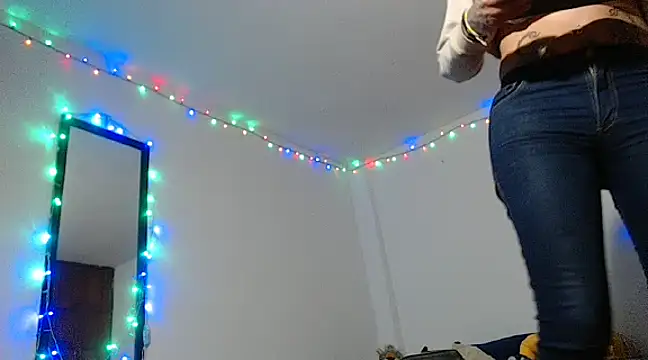 MARIANAWEED online show from March 21, 1:24 am