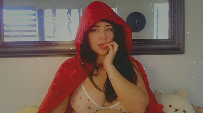 Snapshot of Aleska__Bell chatting on January 28, 3:35 pm Aleska Bell online show from January 28, 3:35 pm