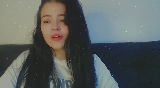 Snapshot of Aleska__Bell chatting on February 1, 4:54 pm Aleska Bell online show from February 1, 4:54 pm