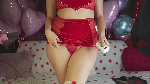 thelissawayne online show from February 15, 10:52 pm