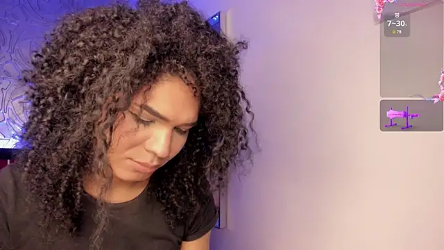 vennus1  online show from December 22, 3:58 am