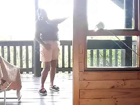 Snapshot of IndianDelia chatting on March 13, 5:36 am IndianDelia online show from March 13, 5:36 am