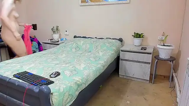 DUSSY PUSSY online show from February 15, 5:59 am