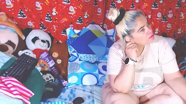 estrellita fugaz16x online show from January 17, 3:00 am