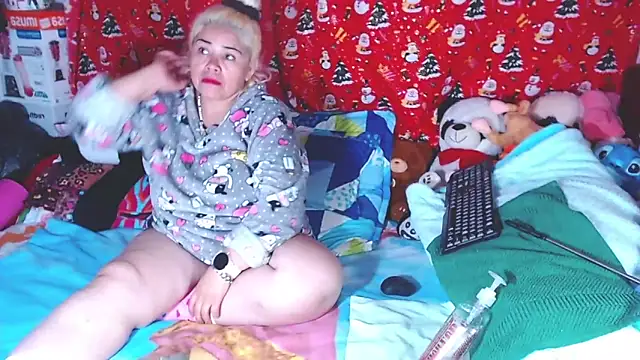 estrellita fugaz16x online show from March 21, 3:44 am