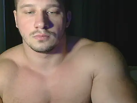 Snapshot of LionEdwin chatting on February 11, 2:33 pm LionEdwin online show from February 11, 2:33 pm