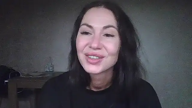 JulianaGold1 online show from January 16, 8:57 pm
