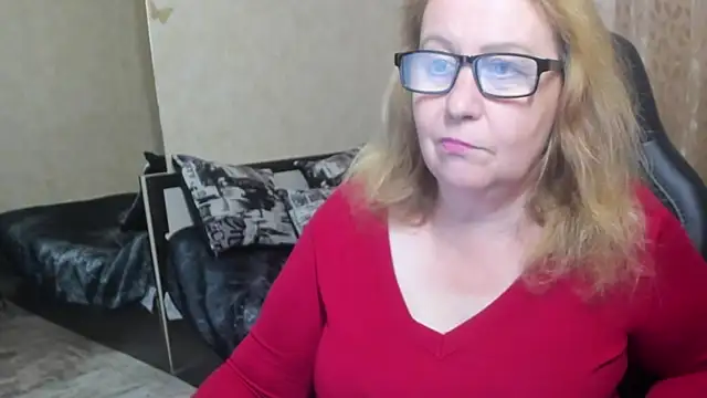 Frau Marta online show from October 17, 12:08 pm