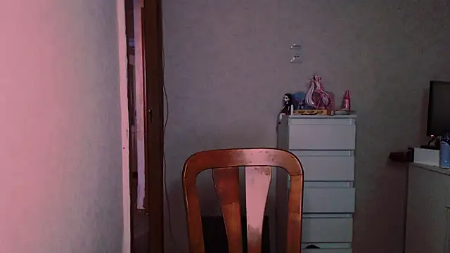 xxxcharismaaa online show from October 5, 8:12 am