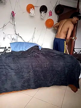 pinedasex777 online show from October 14, 12:28 pm