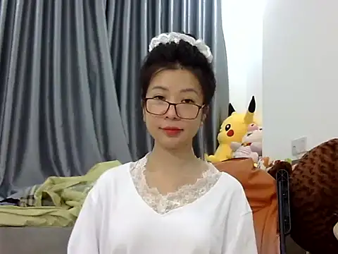 Cute Ruby01 online show from February 12, 12:22 pm