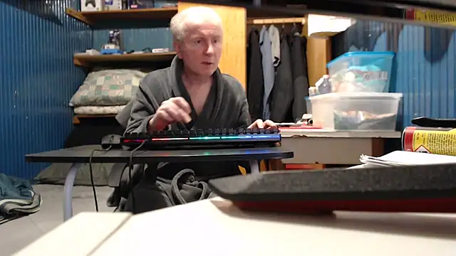 Snapshot of Vgy67Z95 chatting on October 14, 9:26 pm Vgy67Z95 online show from October 14, 9:26 pm