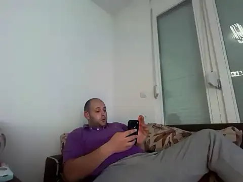 Flakka95 online show from February 1, 5:17 am