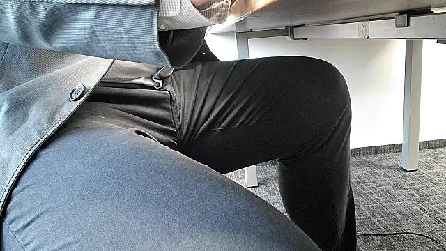 Snapshot of 69bezfleku chatting on November 13, 7:51 am 69bezfleku online show from November 13, 7:51 am