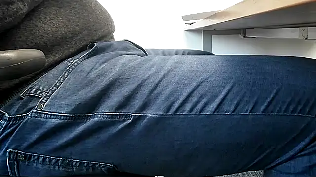 Snapshot of 69bezfleku chatting on November 20, 7:41 am 69bezfleku online show from November 20, 7:41 am