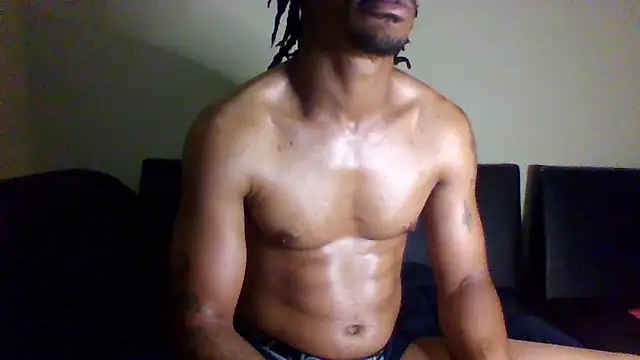 Snapshot of SoulLov333 chatting on December 16, 1:10 am SoulLov333 online show from December 16, 1:10 am