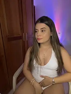 Snapshot of Miss_valeriaa chatting on October 21, 11:05 pm Miss valeriaa online show from October 21, 11:05 pm