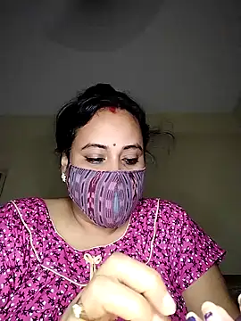 Snapshot of Sheela-Bhabi chatting on July 15, 10:15 pm Sheela-Bhabi online show from July 15, 10:15 pm