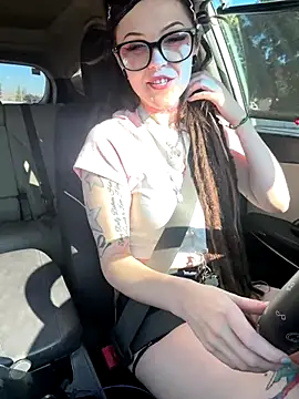 BlaizeyBBy online show from October 23, 10:30 pm