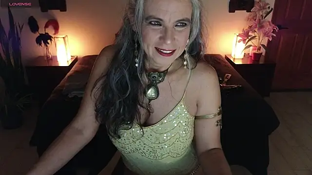 milfettefab online show from March 15, 7:20 am