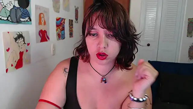 Snapshot of soynanabela28 chatting on January 13, 12:05 am soynanabela28 online show from January 13, 12:05 am