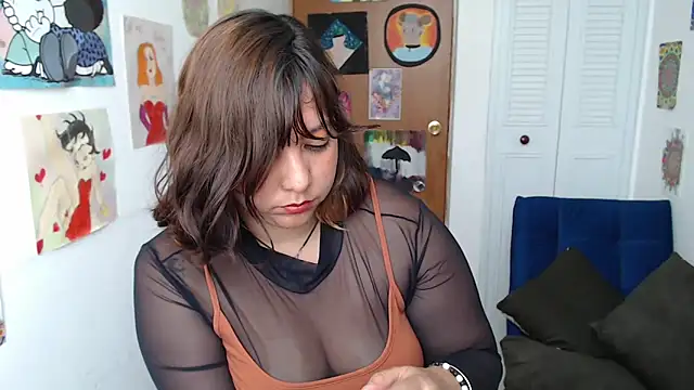 Snapshot of soynanabela28 chatting on February 13, 4:58 pm soynanabela28 online show from February 13, 4:58 pm