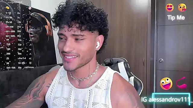 Snapshot of Alessandro_Vanni chatting on November 16, 3:39 pm Alessandro Vanni online show from November 16, 3:39 pm