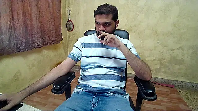 mynastyfuckerr online show from December 3, 11:01 am