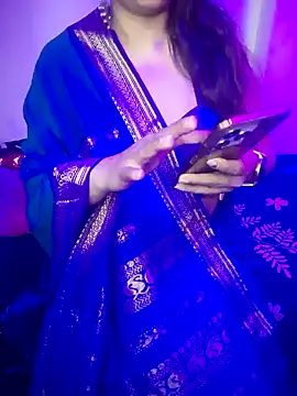 Snapshot of indian_passion chatting on December 15, 12:17 pm indian passion online show from December 15, 12:17 pm