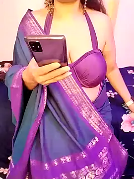 Snapshot of indian_passion chatting on December 21, 8:21 pm indian passion online show from December 21, 8:21 pm