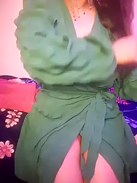 Snapshot of indian_passion chatting on December 29, 5:31 am indian passion online show from December 29, 5:31 am