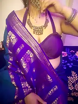 Snapshot of indian_passion chatting on February 4, 7:33 pm indian passion online show from February 4, 7:33 pm