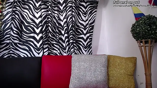 mia beatles online show from October 7, 4:04 pm