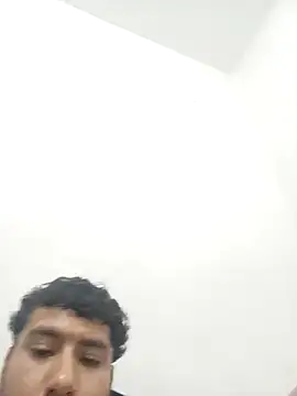 Snapshot of R3Y_S3X chatting on March 4, 3:12 am R3Y S3X online show from March 4, 3:12 am