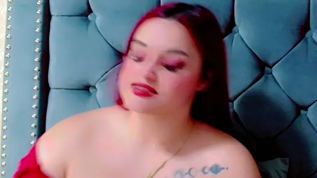 Snapshot of Imannejulienne chatting on October 14, 1:28 am Imannejulienne online show from October 14, 1:28 am