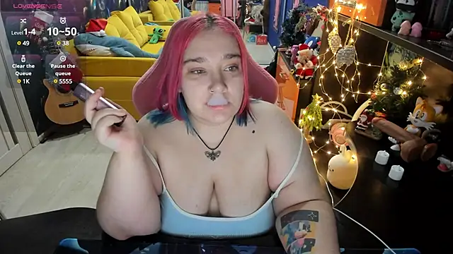 Softie Sofy online show from December 31, 3:31 pm