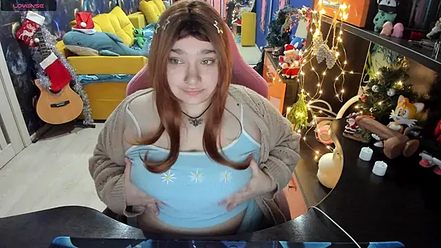 Softie Sofy online show from January 1, 2:19 am