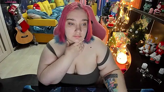 Softie Sofy online show from January 3, 1:48 am