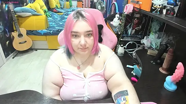Softie Sofy online show from October 6, 11:13 pm