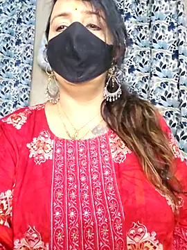 cute-tanvi online show from March 20, 1:43 am