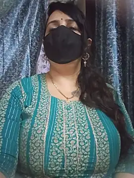 Snapshot of cute-tanvi chatting on July 8, 1:15 pm cute-tanvi online show from July 8, 1:15 pm