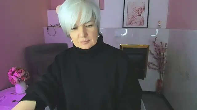 CarmenSoft online show from April 14, 8:37 pm