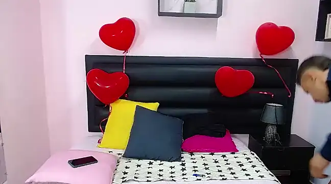 ares sexxx online show from February 16, 8:11 pm