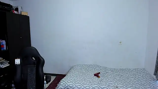 ares sexxx online show from April 14, 11:49 am