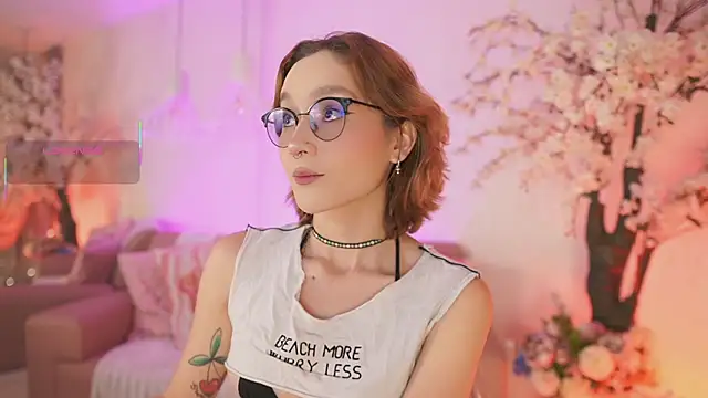 Snapshot of DalahiaRush chatting on November 12, 6:52 pm DalahiaRush online show from November 12, 6:52 pm