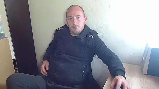 Snapshot of Johan___Barker chatting on October 28, 12:30 pm Johan Barker online show from October 28, 12:30 pm