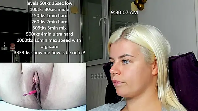 queenofthenighttt online show from October 27, 8:29 am