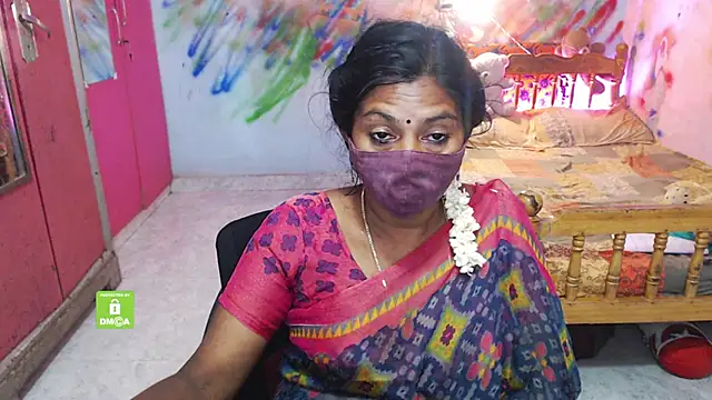 Snapshot of Novapol chatting on November 16, 5:18 pm Novapol online show from November 16, 5:18 pm