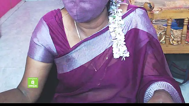 Snapshot of Novapol chatting on November 30, 6:23 pm Novapol online show from November 30, 6:23 pm